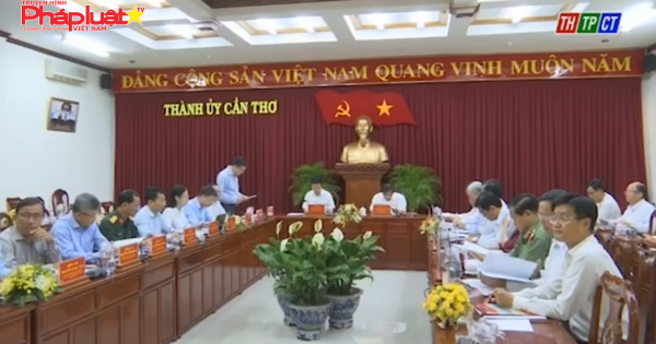 Đoàn kiểm tra của Bộ Chính trị làm việc với Thành ủy Cần Thơ