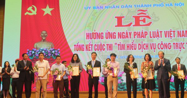 Hà Nội tổ chức lễ hưởng ứng Ngày Pháp luật