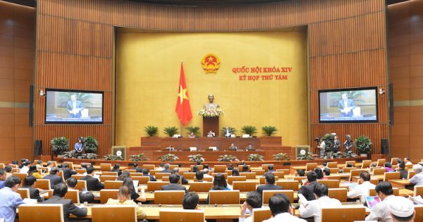 Quốc hội thảo luận hộ kinh doanh có nên 'lên đời' doanh nghiệp