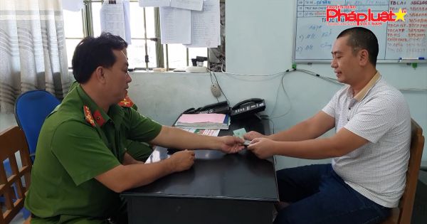 Kiên giang – Trao trả lại tài sản cho người đánh rơi