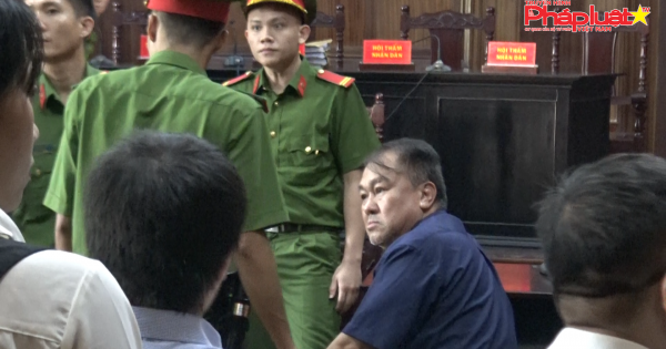 Vụ án Hứa Thị Phấn giai đoạn 2: Ông Phạm Công Danh bức xúc các câu hỏi của luật sư