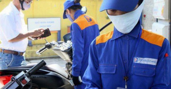 Bán xăng cao hơn 1 đồng, chủ cửa hàng bị phạt 50 triệu đồng