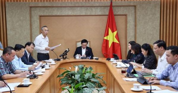 Phó thủ tướng chỉ đạo nhập khẩu thịt lợn để bình ổn giá