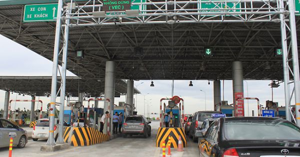 Bộ Giao thông Vận tải xin lùi tiến độ thu phí không dừng