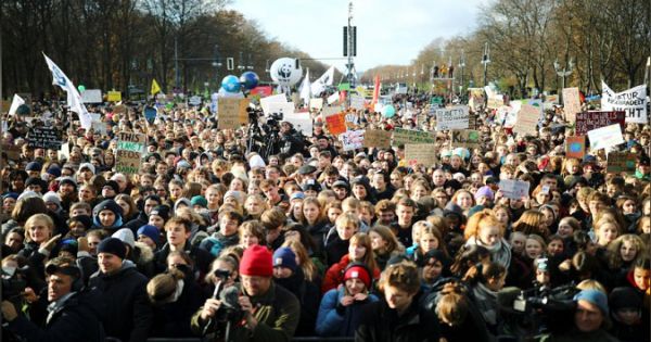 Tuần hành nhiều nơi trên Thế giới chống biến đổi khí hậu