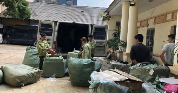 Phát hiện lô điều hòa, tủ lạnh có dấu hiệu nhập lậu tại Ga Giáp Bát