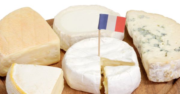 Mỹ dọa áp thuế 2,4 tỷ USD hàng hóa Pháp