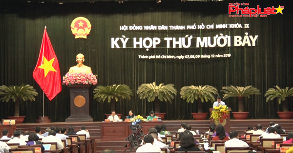 Bế mạc kỳ họp lần thứ 17 HĐND TP khóa IX: Tập trung giám sát sâu hơn những vấn đề cử tri quan tâm