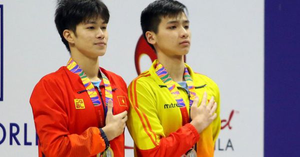 Sở giáo dục sẽ xem xét lại việc 'thần đồng bơi lội' bị đình chỉ học