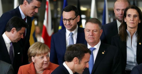 Châu Âu gia hạn trừng phạt Nga thêm 6 tháng