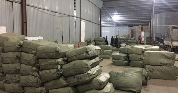 Buôn lậu thuốc bắc từ Trung Quốc: Khởi tố, bắt tạm giam 3 bị can