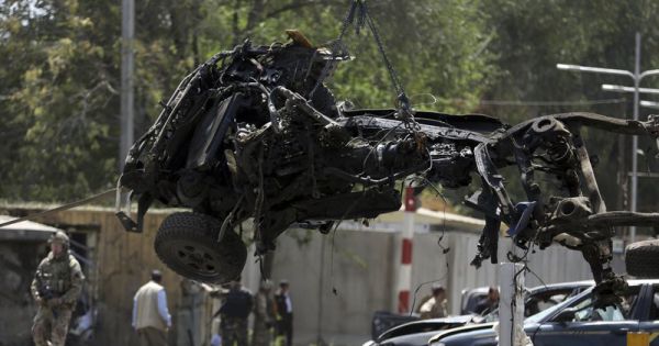 Taliban xác nhận đánh bom nhằm vào lính Mỹ