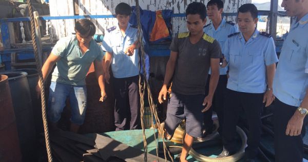 Hải quan bắt giữ 25.000 lít dầu D.O vận chuyển lậu trên biển miền Trung