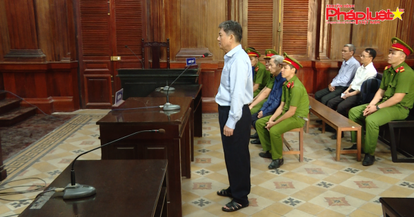 Nguyên phó Chủ tịch TPHCM Nguyễn Hữu Tín bị đề nghị từ 7 đến 8 năm tù