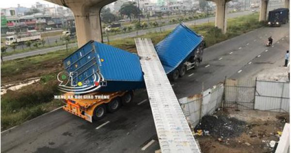 TP.HCM yêu cầu khẩn trương điều tra sập cầu vượt bộ hành Suối Tiên