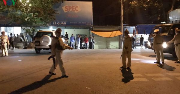 Công an điều tra vụ chồng bắn chết vợ bằng súng AK rồi tự sát trong đêm