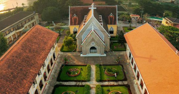 Sở VH&TT chính thức trao bằng xếp hạng Di tích cho Nhà thờ Thủ Thiêm