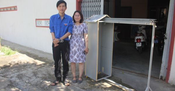 Cậu học trò nghèo khuyết tật sáng chế máy phơi đồ tự động