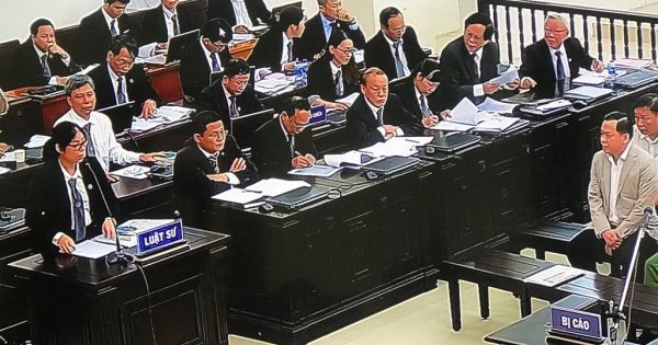 Xét xử 2 nguyên Chủ tịch UBND TP Đà Nẵng: Đề nghị trả hồ sơ, điều tra lại