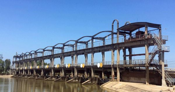 Tình trạng sạt lở và xâm nhập mặn tại Nam bộ diễn biến phức tạp