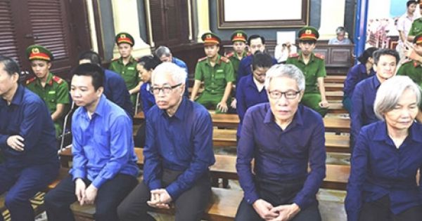 Nguyên Tổng giám đốc DongABank Trần Phương Bình bị truy tố tội mới