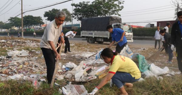TP HCM đồng loạt ra quân làm sạch môi trường