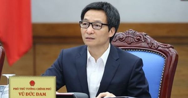 Phó Thủ tướng yêu cầu triển khai quyết liệt các biện pháp phòng, chống bệnh viêm phổi tại Trung Quốc