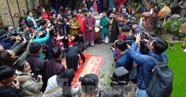 Rộn ràng lễ dựng Cây Nêu ở phố cổ Hà Nội