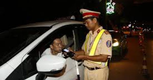 Hơn 20.000 tài xế bị phạt nồng độ cồn trong 1 tháng