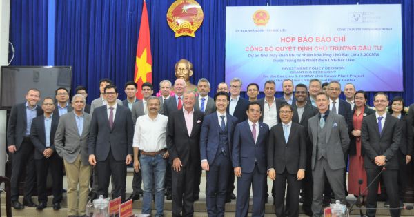 Bạc Liêu trao Quyết định Dự án Nhà máy Điện khí tự nhiên hóa lỏng (LNG)