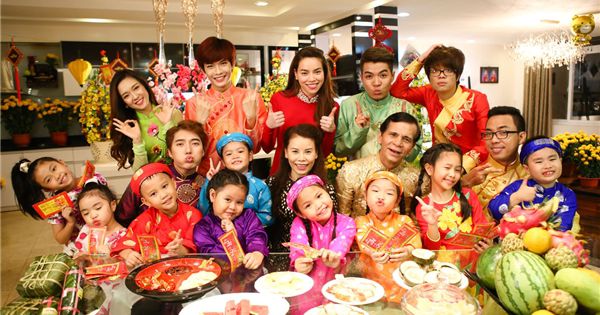 ‘Mùng 1 Tết cha, mùng 2 Tết mẹ, mùng 3 Tết thầy’: Đạo lí truyền thống người Việt