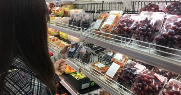 Bộ Công thương kiểm tra các siêu thị để xảy ra tình trạng khan hiếm hàng hóa