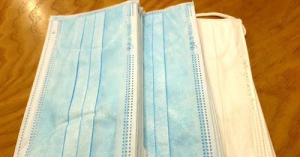 Cảnh báo việc thu gom khẩu trang đã sử dụng để bán lại