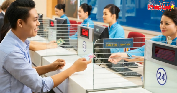 Vietnam Airlines miễn phí đổi vé cho học sinh, sinh viên