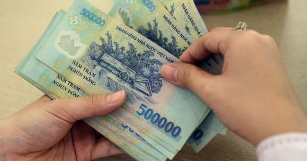 Từ ngày 1/7, công chức nhận tiền của người vi phạm sẽ bị buộc thôi việc