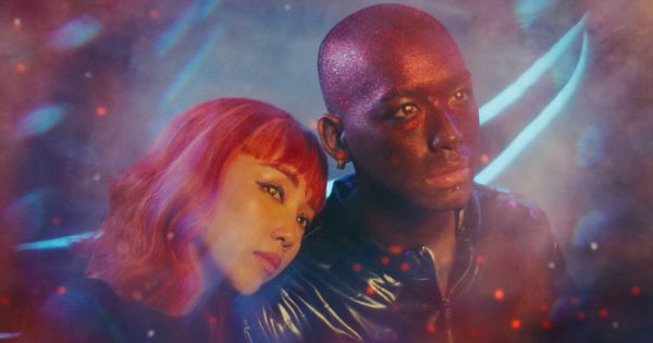 Tóc Tiên và Hoàng Touliver ra mắt sản phẩm mới sau lễ cưới