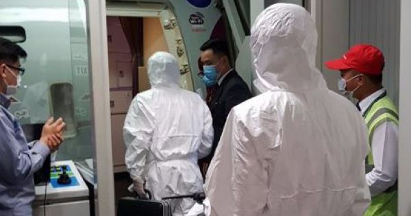 TP.HCM tạm ngưng xét duyệt hồ sơ đi nước ngoài vì COVID-19