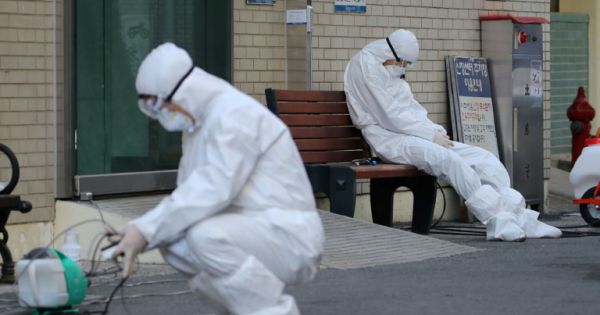 Số ca nhiễm mới Covid-19 tại Hàn Quốc tiếp tục tăng cao