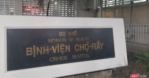 Tạm dừng tuyên dương ngày Thầy thuốc Việt Nam để tập trung chống Covid-19