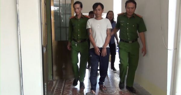 Kiên Giang – Bắt quả tang đối tượng tàng trữ gần 1kg ma túy đá