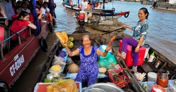 Miền Tây vẫn hút du khách