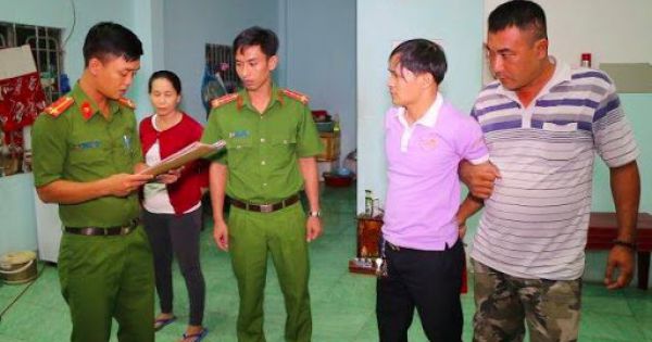 Khởi tố đối tượng giả danh trung tá công an lừa tình, tiền nhiều cô gái