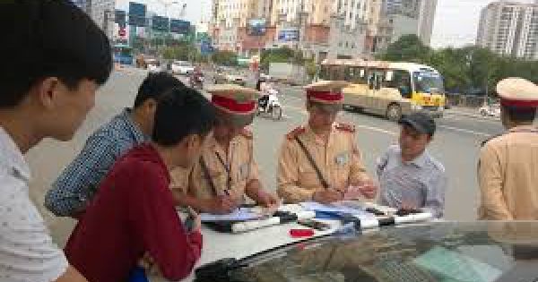 Công bố thí điểm nộp phạt trực tuyến vi phạm giao thông trong tháng 3/2020