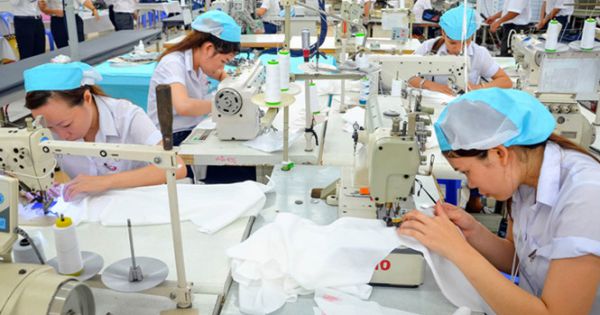 Từ 15/4, phạt doanh nghiệp đến 100 triệu đồng nếu trả lương không đúng hạn