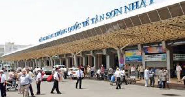 TP.HCM khẩn cấp tìm khách đi chung với bệnh nhân thứ 17