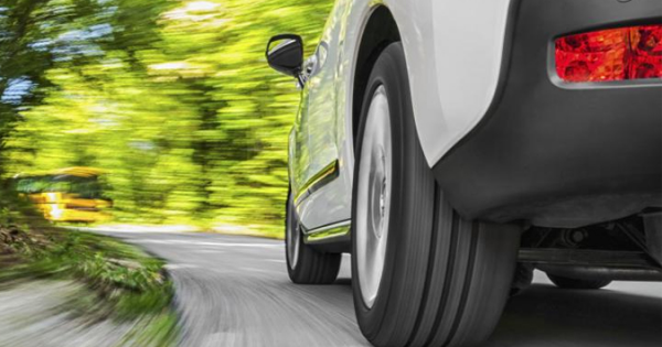 Phanh và lốp xe gây ô nhiễm gấp 1.000 lần khí thải