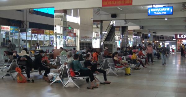 Từ 16-3: Đến sân bay, bến xe, siêu thị, nhà ga... phải đeo khẩu trang