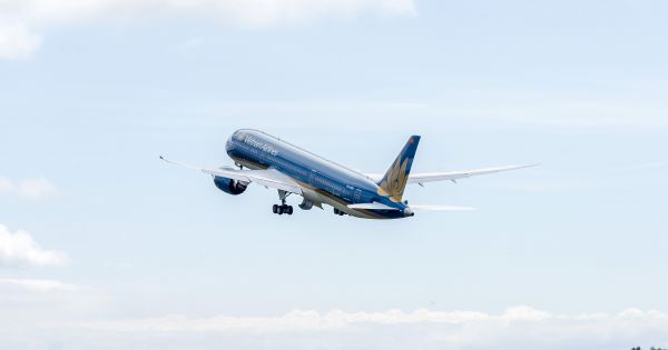 Vietnam Airlines tạm ngừng vận chuyển khách từ châu Âu về Việt Nam