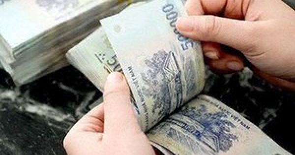 Giảm lãi suất hỗ trợ ngân hàng, doanh nghiệp