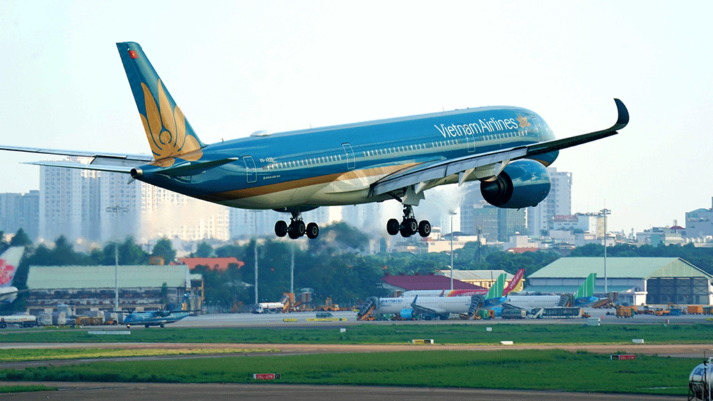 Sân bay giảm giá một loạt dịch vụ hàng không